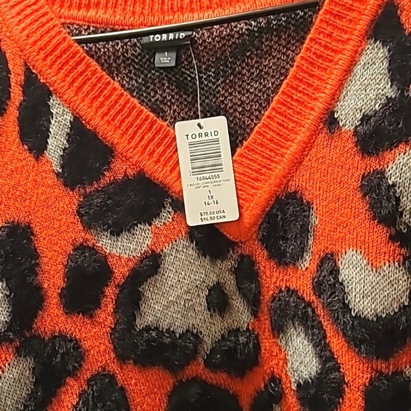 Sweaters - Torrid leopard print slouchy tunic